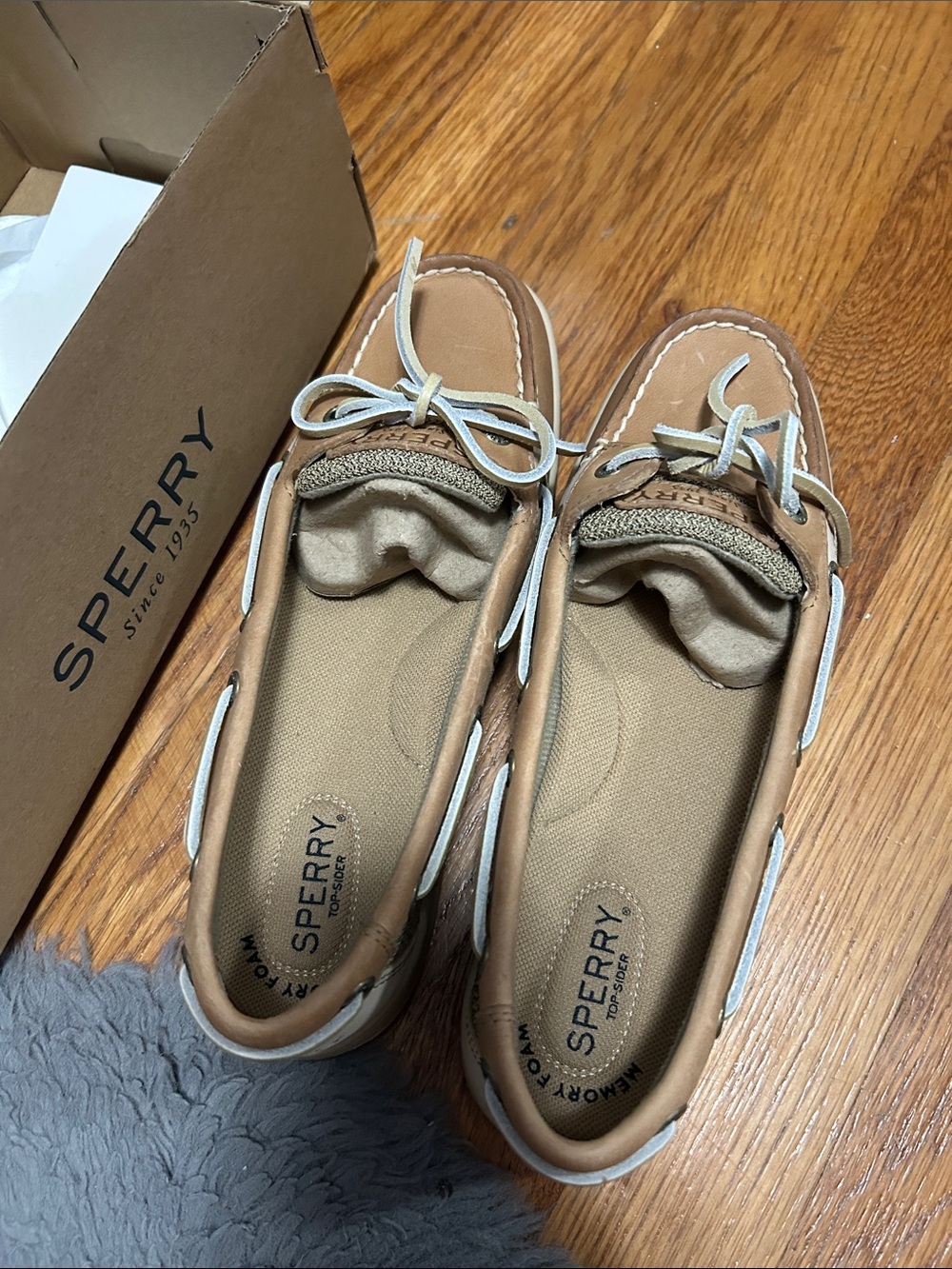 Sperry Women's Angelfish Leather Boat Loafers